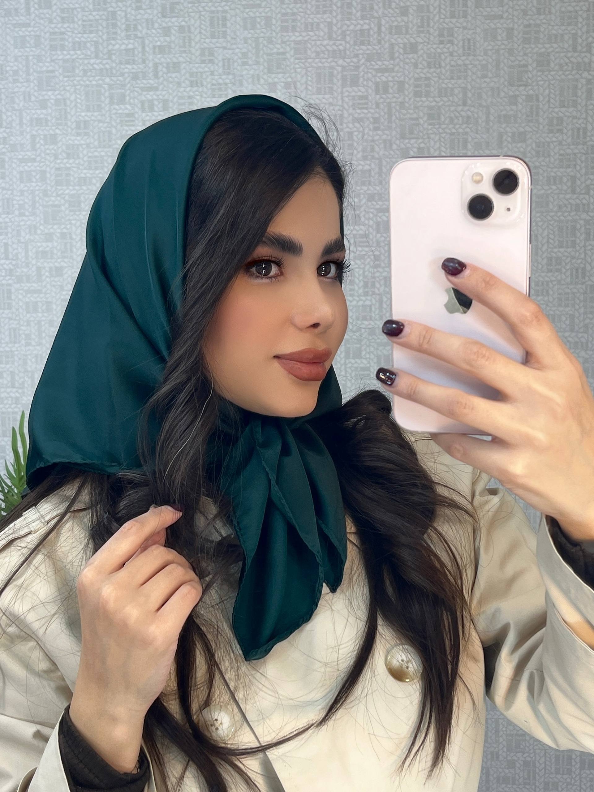 مینی اسکارف ساتن